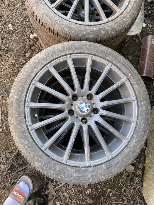 vand schimb jante bmw 235/45 R18