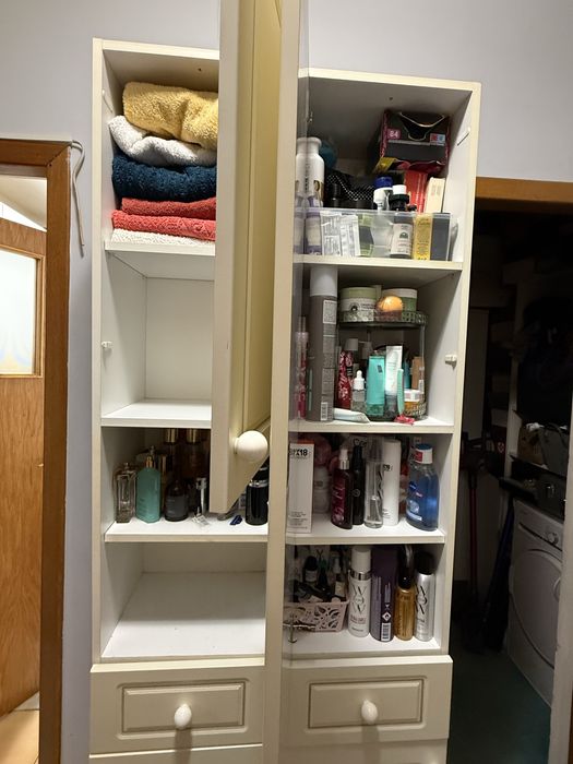 !!AZI DOAR 200 RON!  Dulapuri IKEA