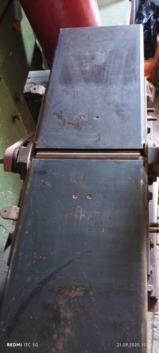 Домашна универсална дървообработваща машина