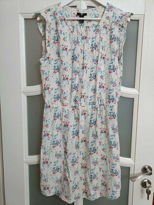 Rochie H&M înflorată