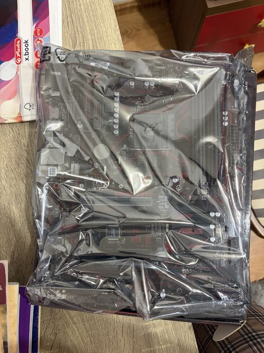 Placa de baza asus prime x370-A  chipset AM4