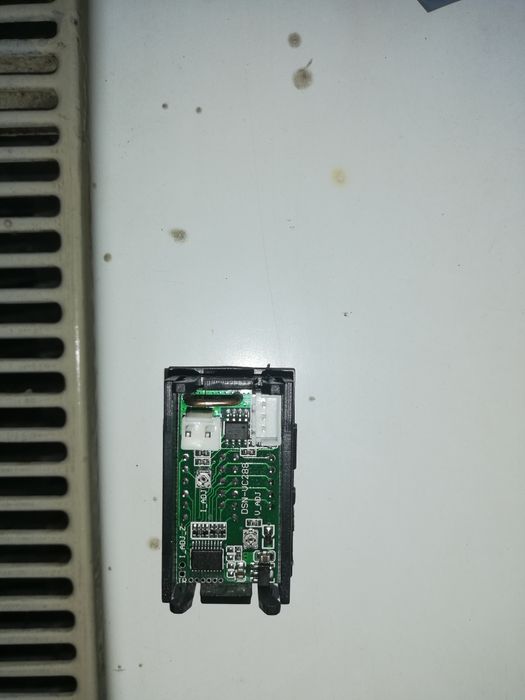 Voltmetru si ampermetru digital 4-100V , 0-10A, lipo 2s,3s