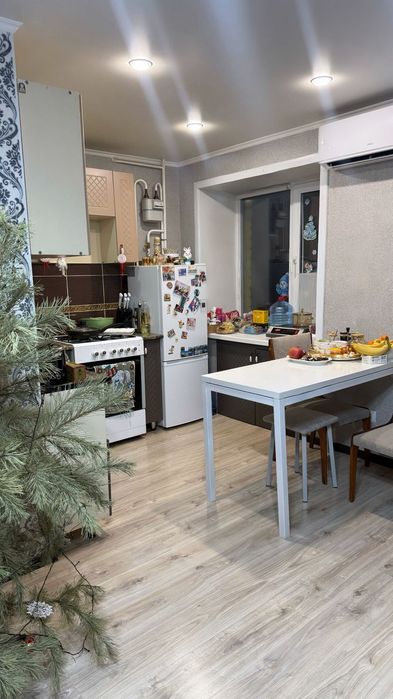 Продам 2х район скгу