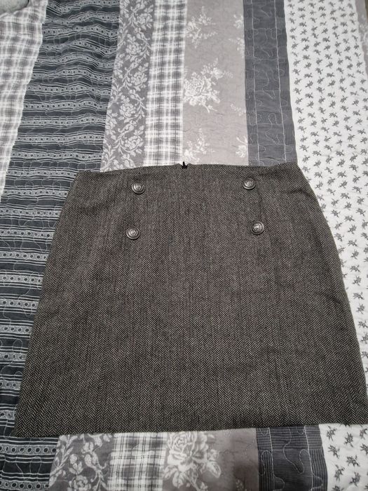 Fusta scurta marimea M