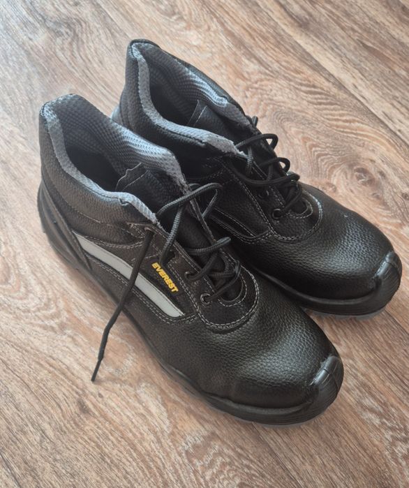 Ботинки рабочие размер 42