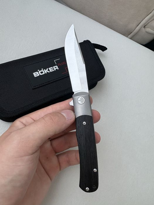 Сгъваем нож Böker