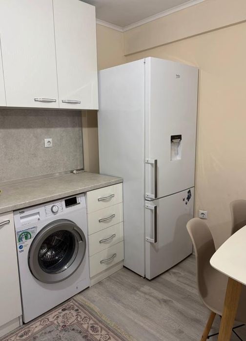 Дава се под наем Двустаен апартамент в Пловдив, Кършияка - 55 кв.м за 390 € - Снимка #2