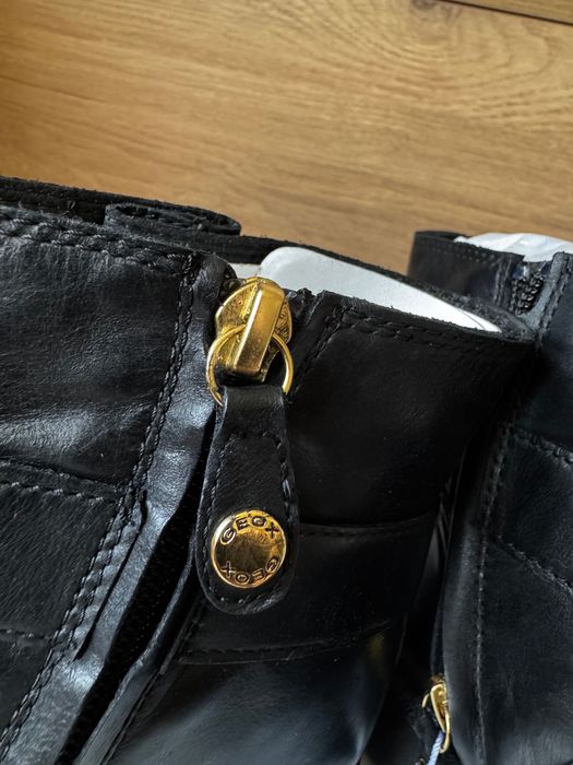 Ghete piele naturală veritabila Geox originale noi