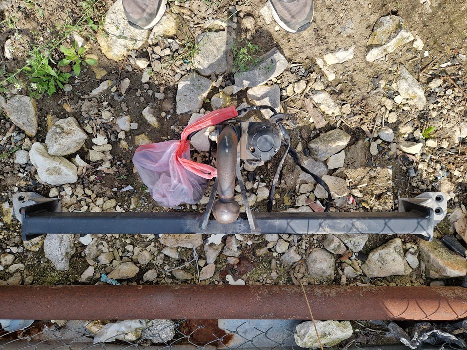 Оригиналени тегличи за Хонда Црв.