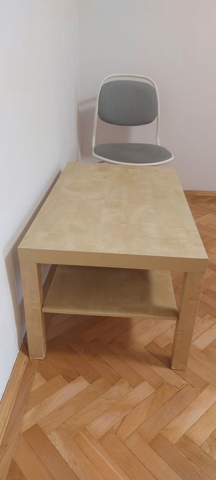 Masă cafea și scaun birou