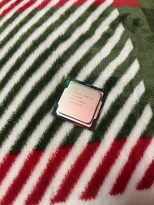 Procesor intel i5 10400f