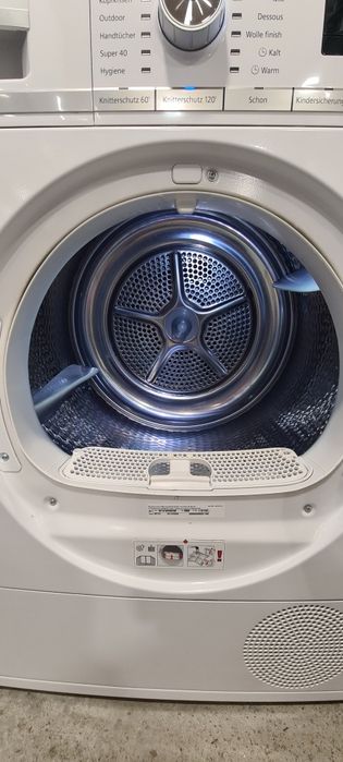 Сушилня с термопомпа 8кг Siemens R290