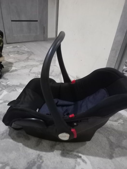 Автокресло енгил