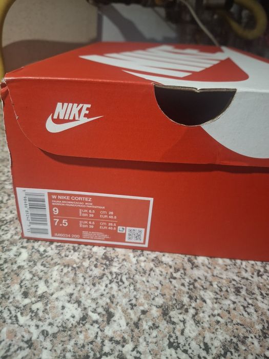 Vand Nike cortez