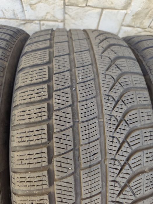Зимни гуми PIRELLI 245/40R20 275/35R20 dot 24 245/40/20 275/35/20