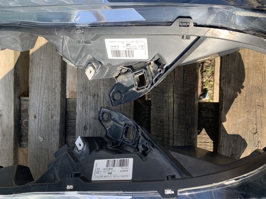 Far stanga Renault Scenic 3 reglaj electric