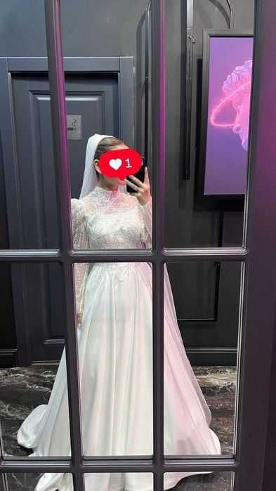 Свадебное платье