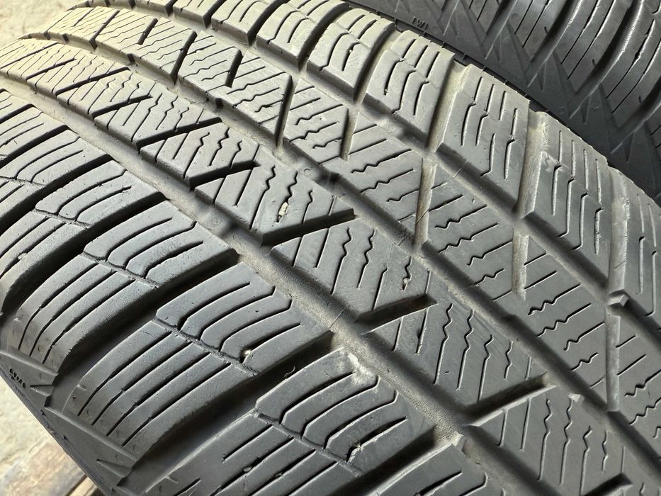 # SET 2 Anvelope Iarna 215/65 r16 102H BARUM Olaris 5 XL