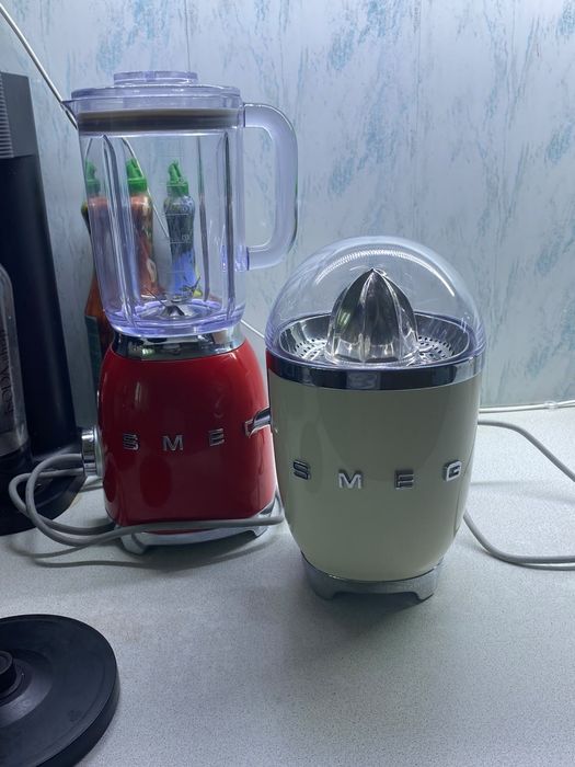 Соковыжималка smeg новый