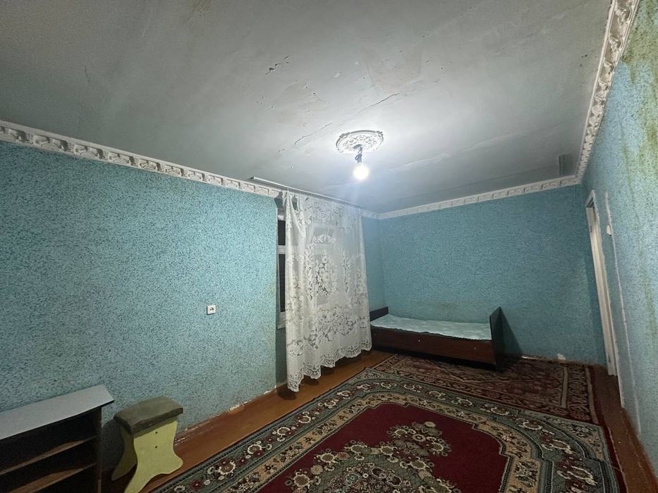 Сдается 1 комнатная квартира 
C обстановкой 
Для семейных