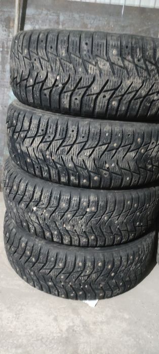 Продам зимние шины  р15