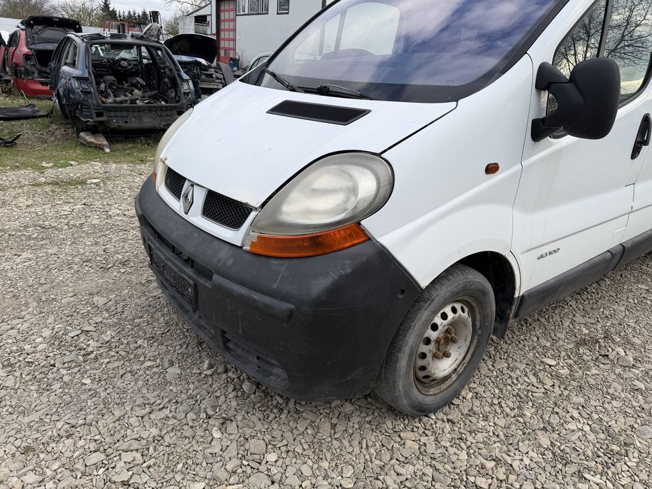 Bara fata! Capota motor 1,9 dci renault trafic fab 2005