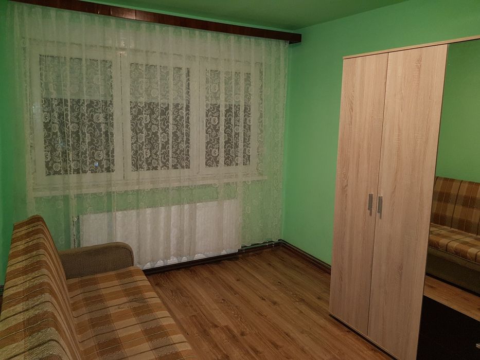 Vand apartament  zona Mihai Viteazul