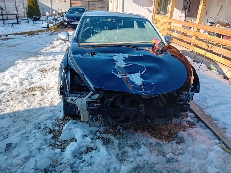 Vând pentru  dezmembrat,peugeot 508