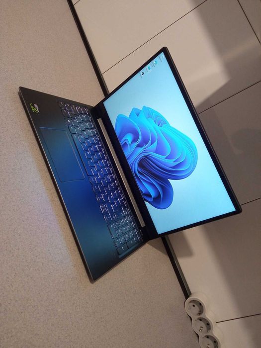 Laptop I7 32GB ram GAMING ULTRA  SSD placa video dedicata NVIDIA TI