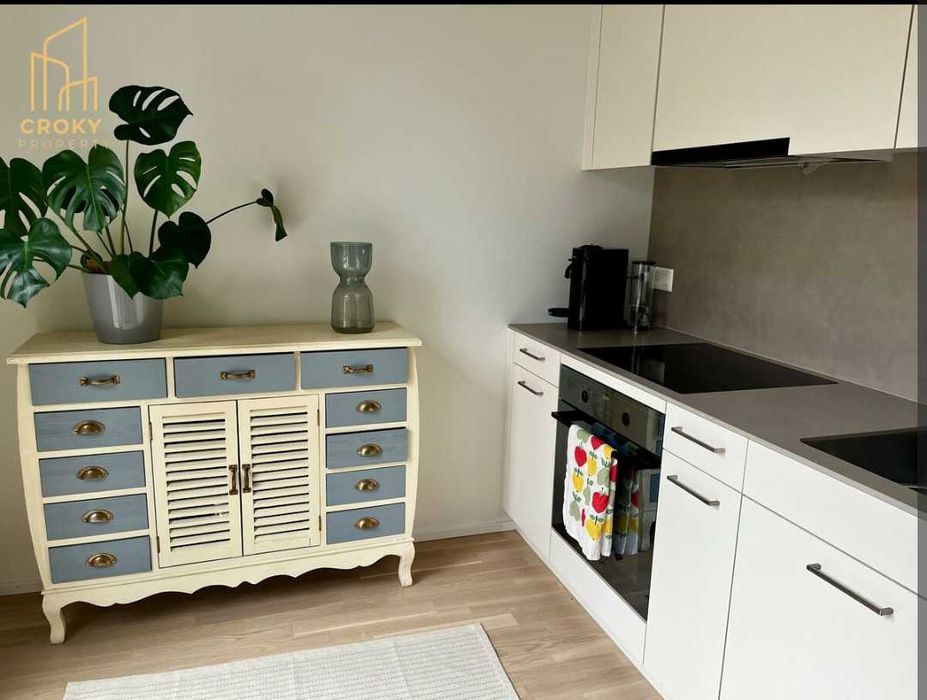 Дава се под наем Двустаен апартамент в София, Център - 58 кв.м за 700 € - Снимка #1