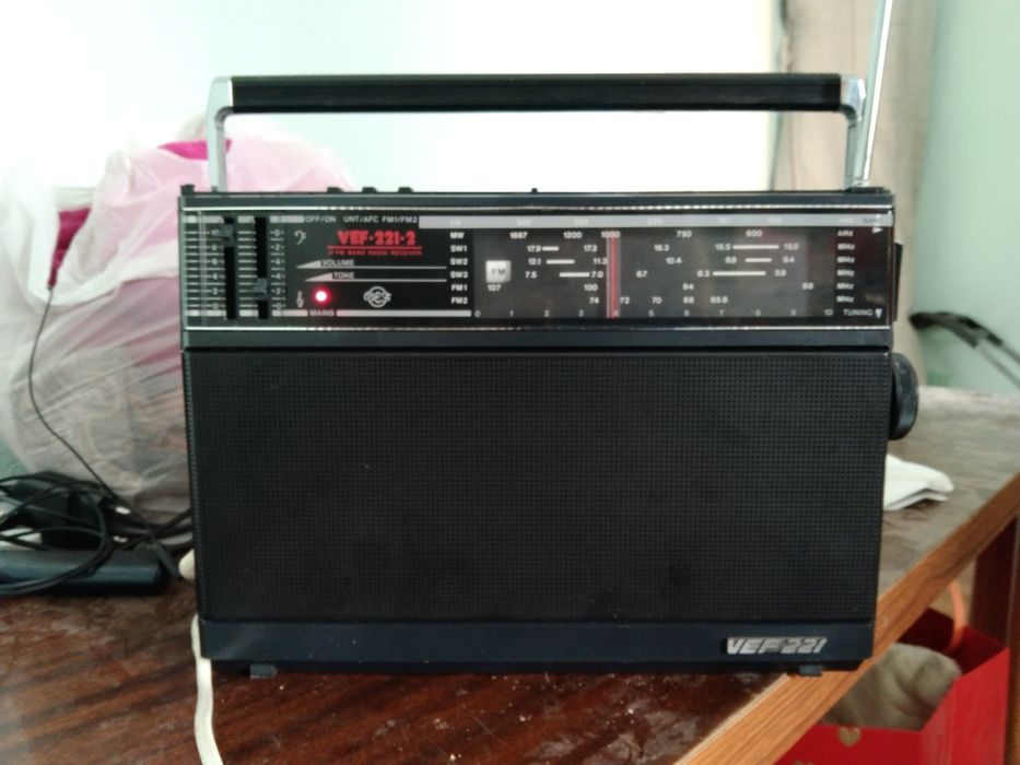 Тронзистор новый