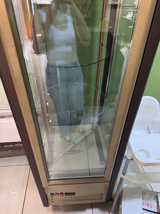Продам дверь ковбойка для общепита
