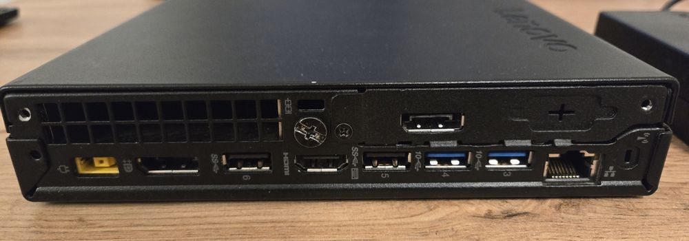 Lenovo ThinkCentre M720q Tiny 16GB/256GB