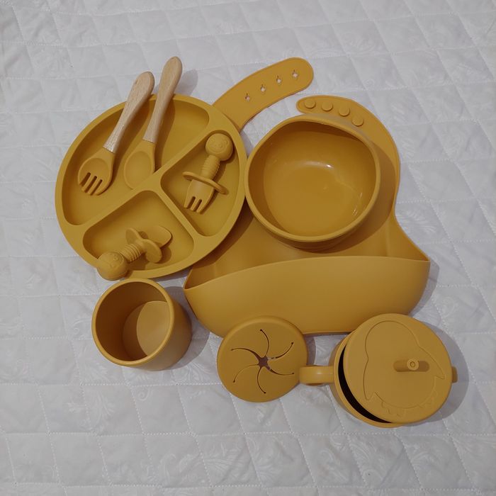 Детская силиконовая посуда