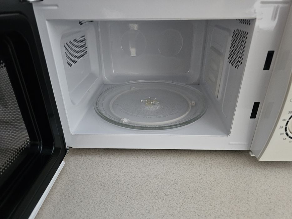 Микроволновка Daewoo