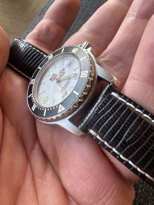 Tag Heuer Professional 200