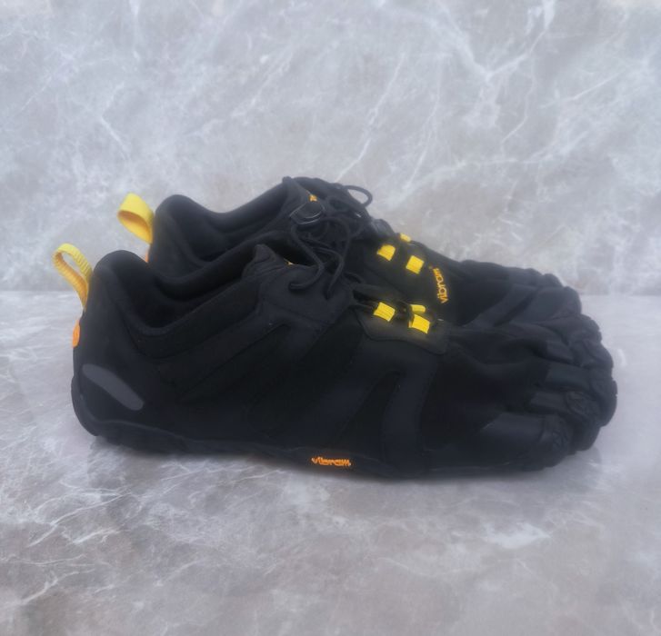 Vibram Fivefingers номер 43