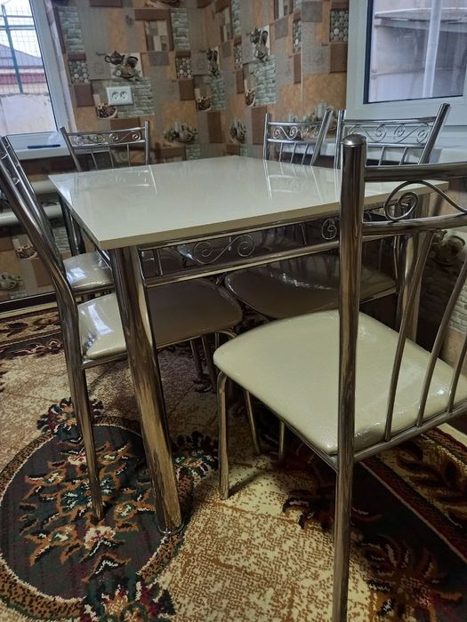 oshxona uchun stol stul