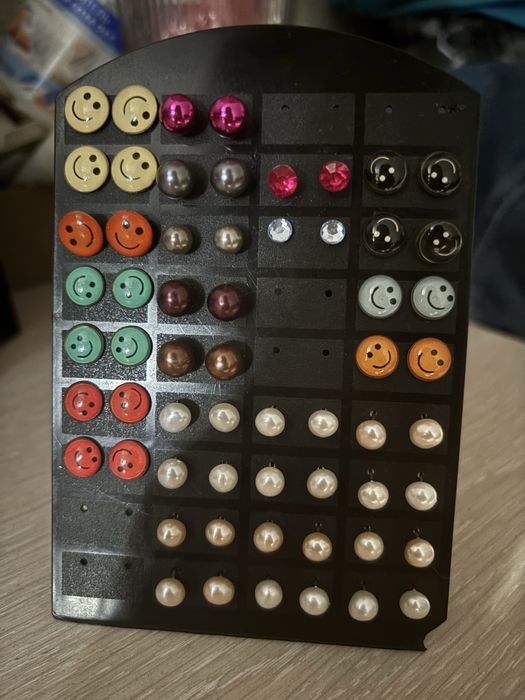 Сережки (бижутерия)30шт