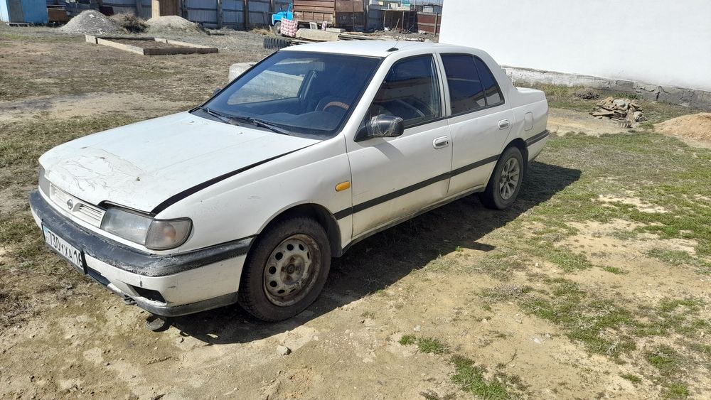 Продаю ниссан сани