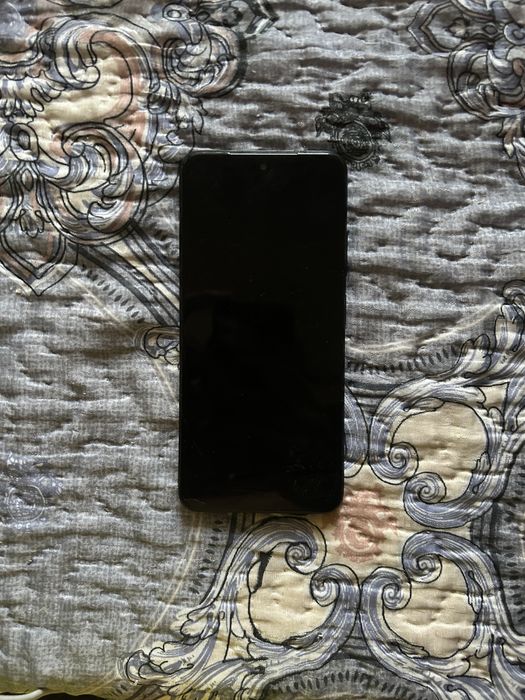Телефон poco m4 pro