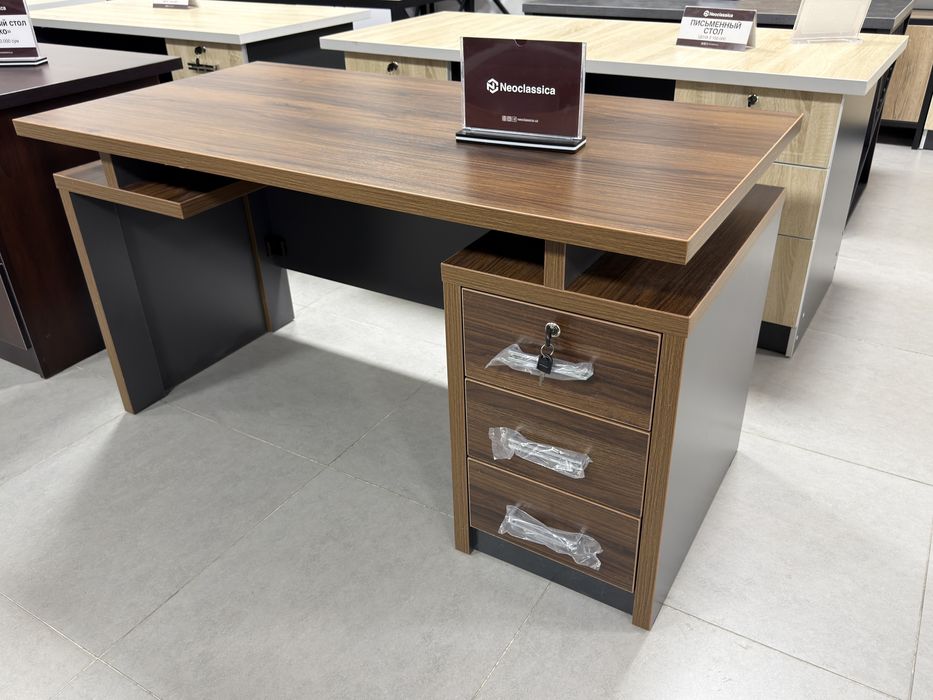 Письменный стол универсал Offis uchun stol