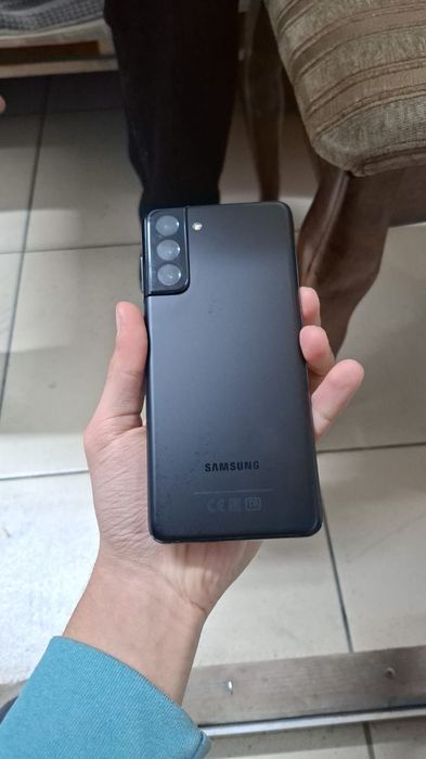 Продаётся Самсунг S21+