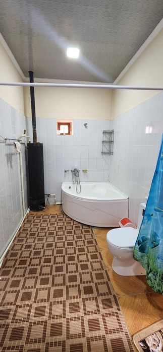 500 kv.m yashashga tayyor xovli joy sotiladi.