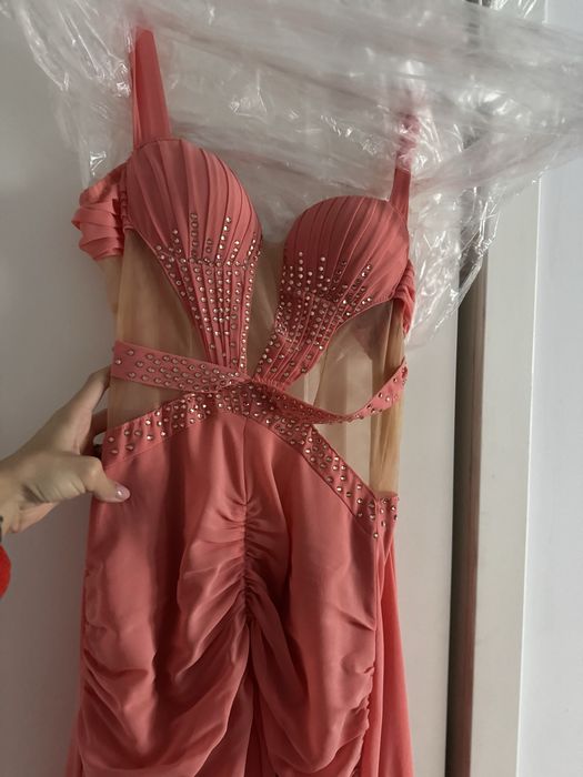 Rochie eleganta/ de nasa