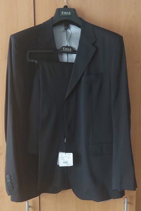 Costum bărbătesc cu eticheta negru 56 talia2