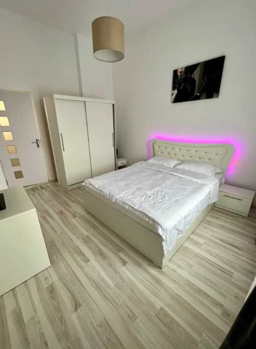 Дава се под наем Двустаен апартамент в Пловдив, Каменица 1 - 62 кв.м за 300 € - Снимка #1