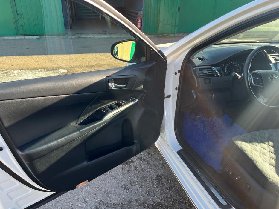 Tayota camry 50, 2014