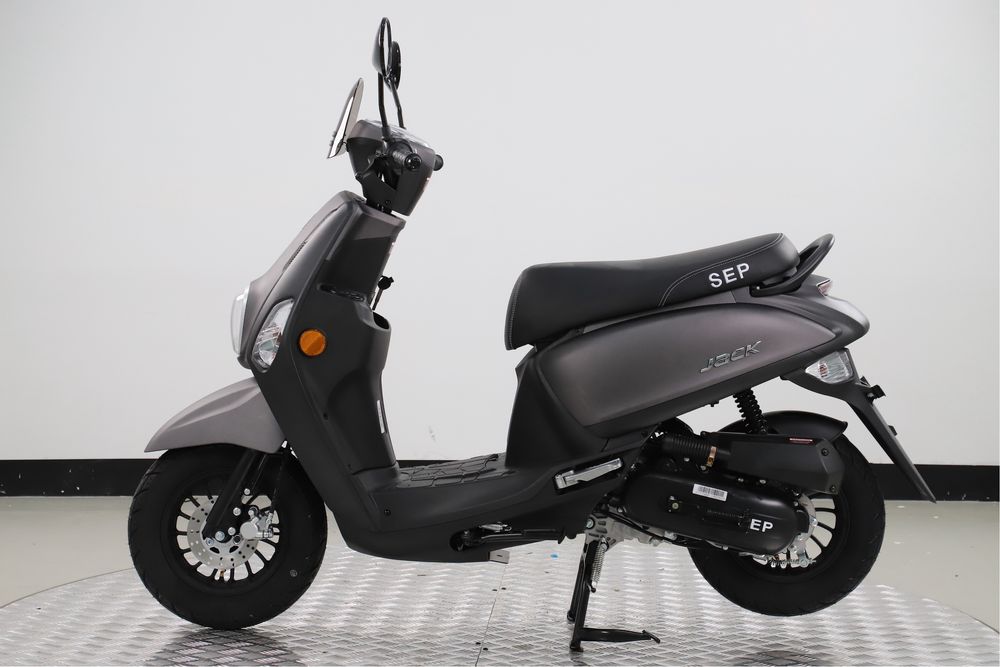 Scuter benzina  49Cc fara pemris