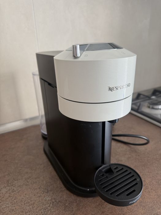 esspresor de cafea  nespresso
